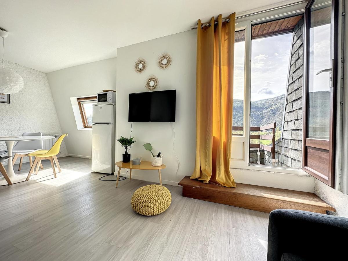Appartement Aux Portes Des Gorges Du Tarn Ispagnac Esterno foto